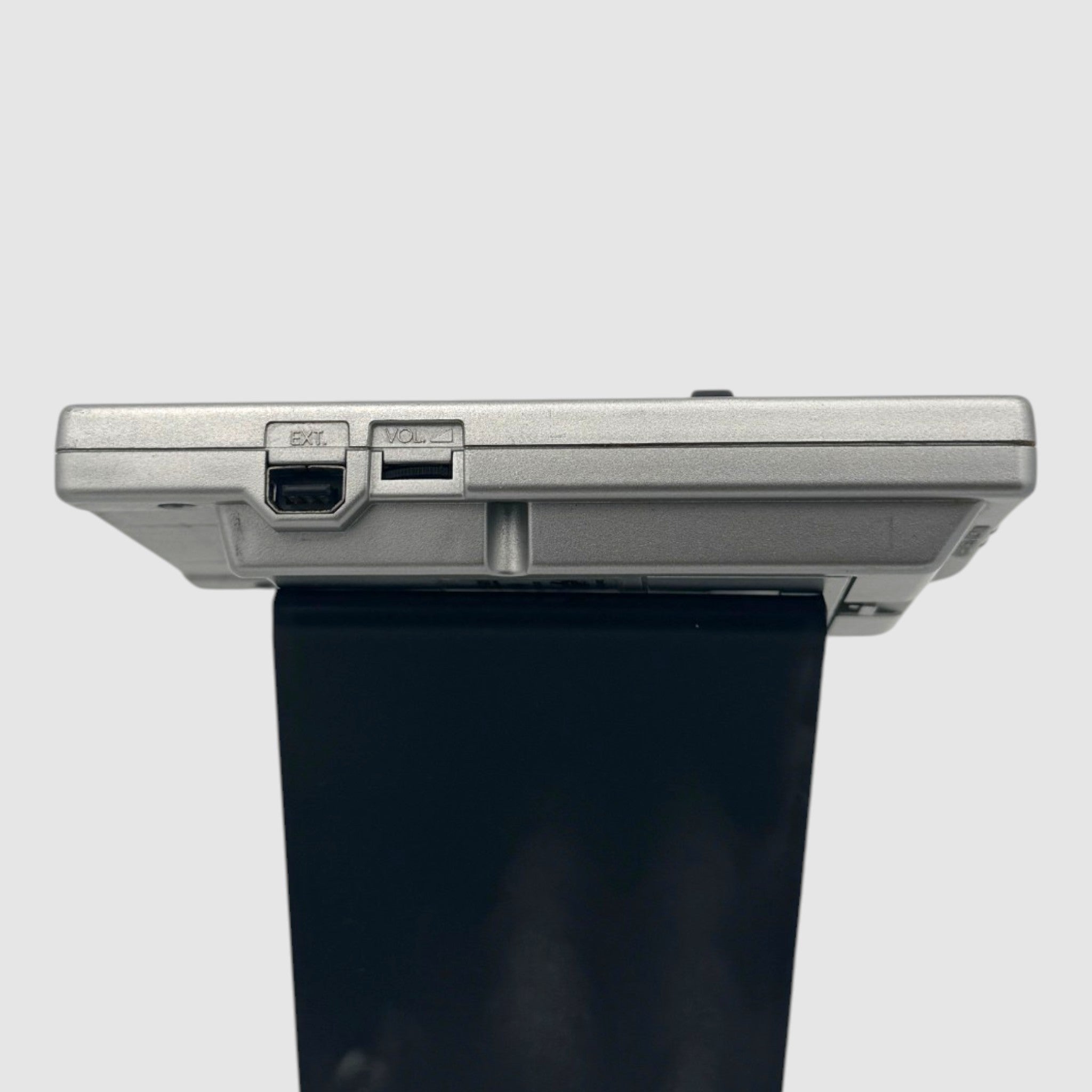 Game Boy Pocket Plateada - sin manual
