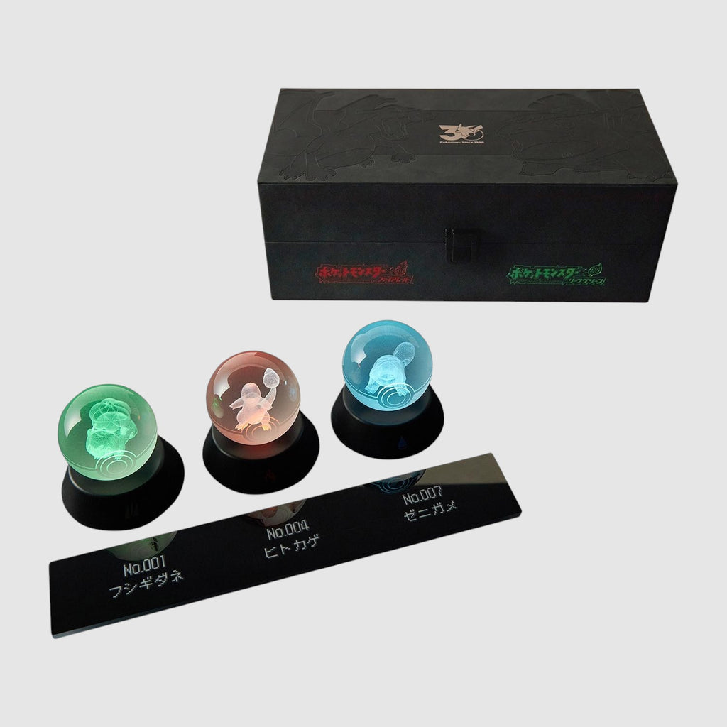 Pokémon Edición Especial 30 Aniversario Rojo Fuego & Verde Hoja (Set Pokeballs luminosas)